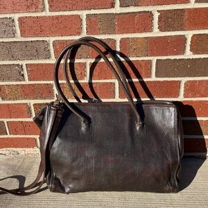 Elegant Brown Crossbody Bag